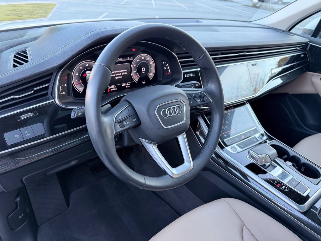 Used 2023 Audi Q7 3.0T Premium w/ Convenience Package AWD/4WD image 12