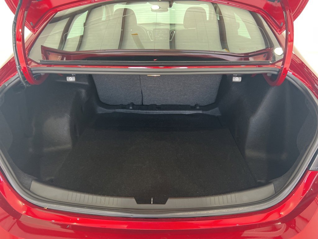 Used 2023 Chevrolet Malibu RS image 21