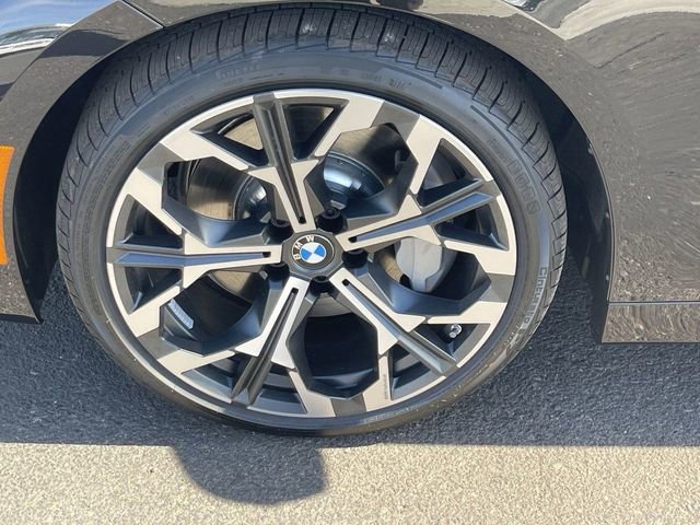 Used 2025 BMW 430i Coupe w/ Convenience Package image 10