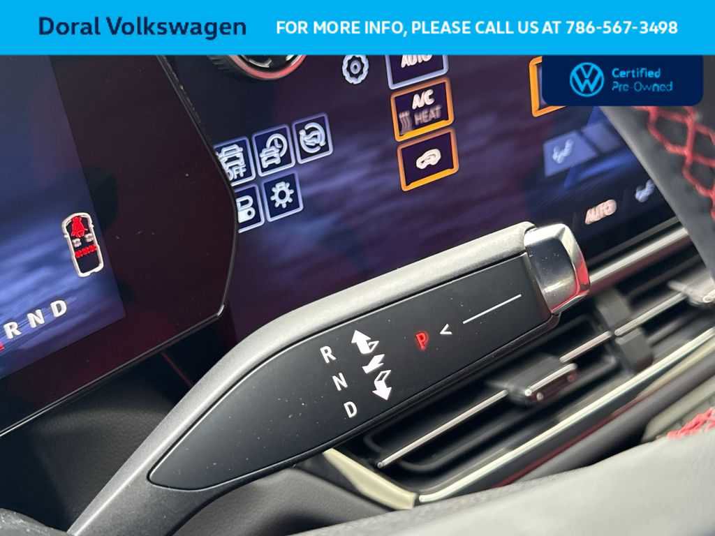Used 2025 Chevrolet Equinox EV RS FWD image 21