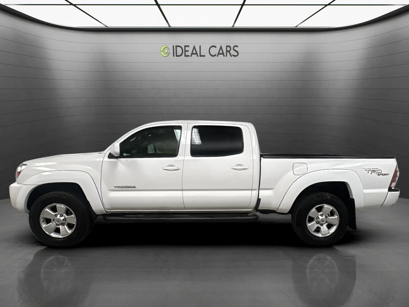 Used 2009 Toyota Tacoma PreRunner RWD image 8