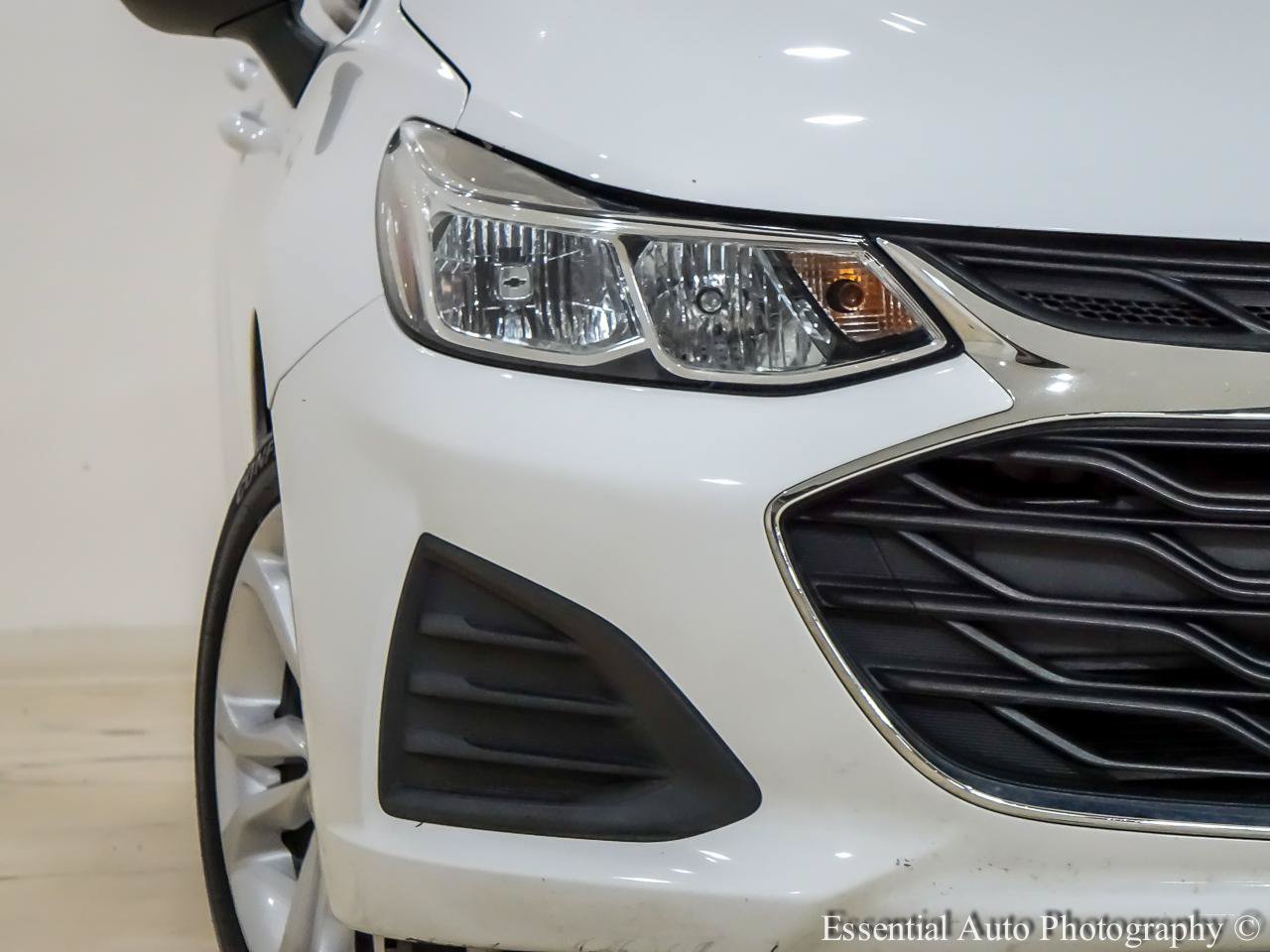 Used 2019 Chevrolet Cruze LS w/ LS Convenience Package FWD image 6