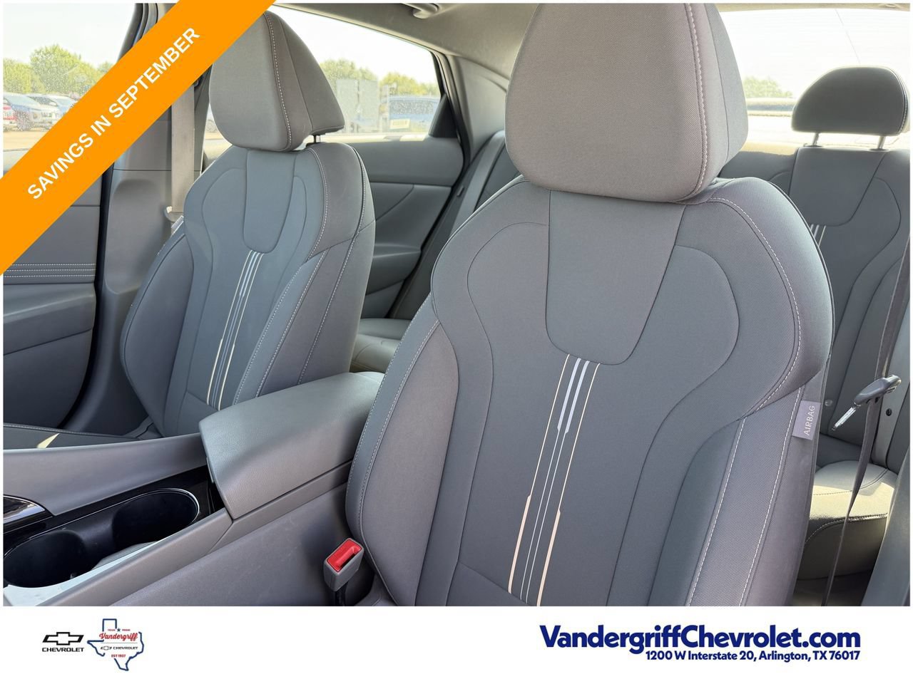Used 2025 Hyundai Elantra SEL FWD image 21
