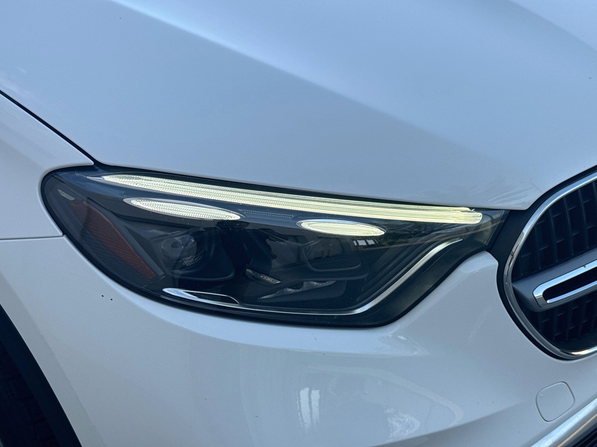 Used 2023 Mercedes-Benz GLC 300 w/ Pinnacle Trim Package image 35