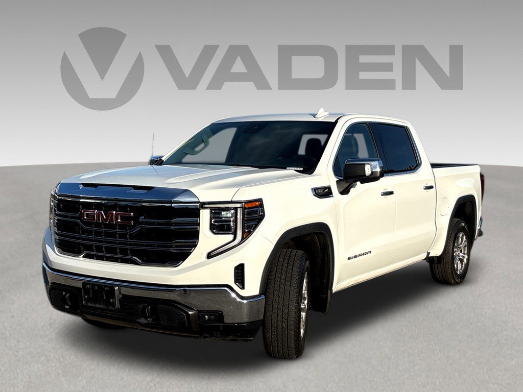 Used 2025 GMC Sierra 1500 SLT image 3