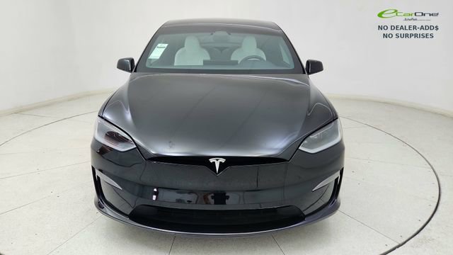 Used 2024 Tesla Model X Plaid image 2