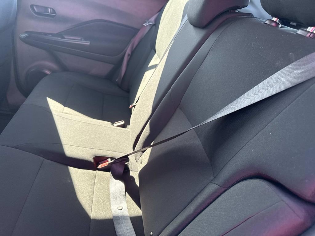 Certified 2025 Nissan Kicks Play S image 13