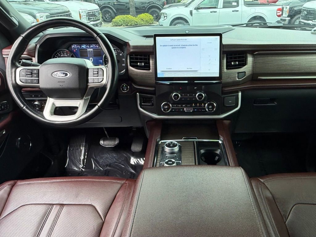 Used 2022 Ford Expedition Max Limited image 29