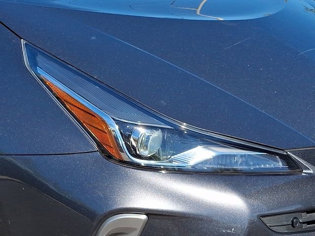 Used 2020 Toyota Prius LE AWD/4WD image 9