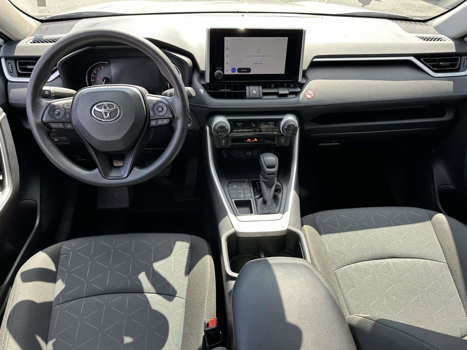Certified 2025 Toyota RAV4 XLE AWD/4WD image 17