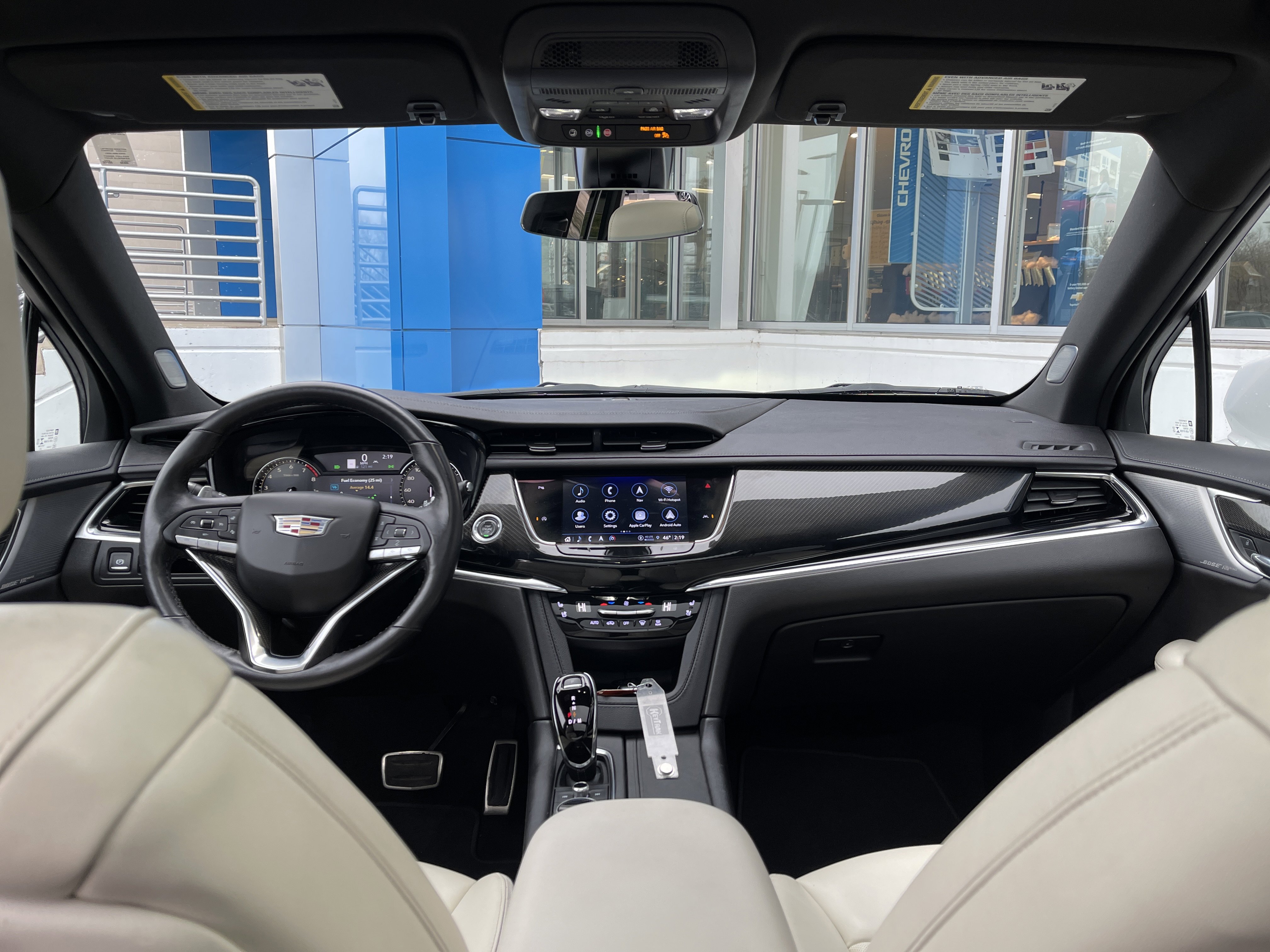 Used 2023 Cadillac XT6 Sport image 28