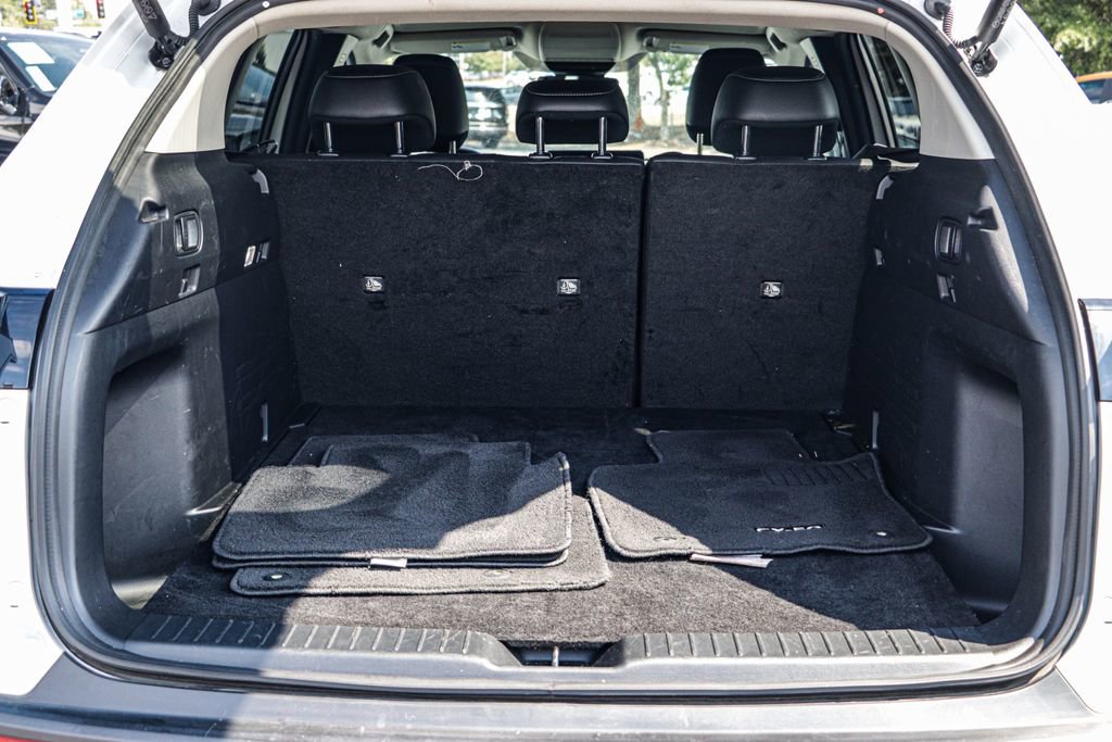 Used 2024 MAZDA CX-50 AWD 2.5 S w/ Preferred Package image 19