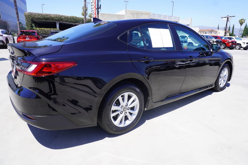 Certified 2025 Toyota Camry LE FWD image 7