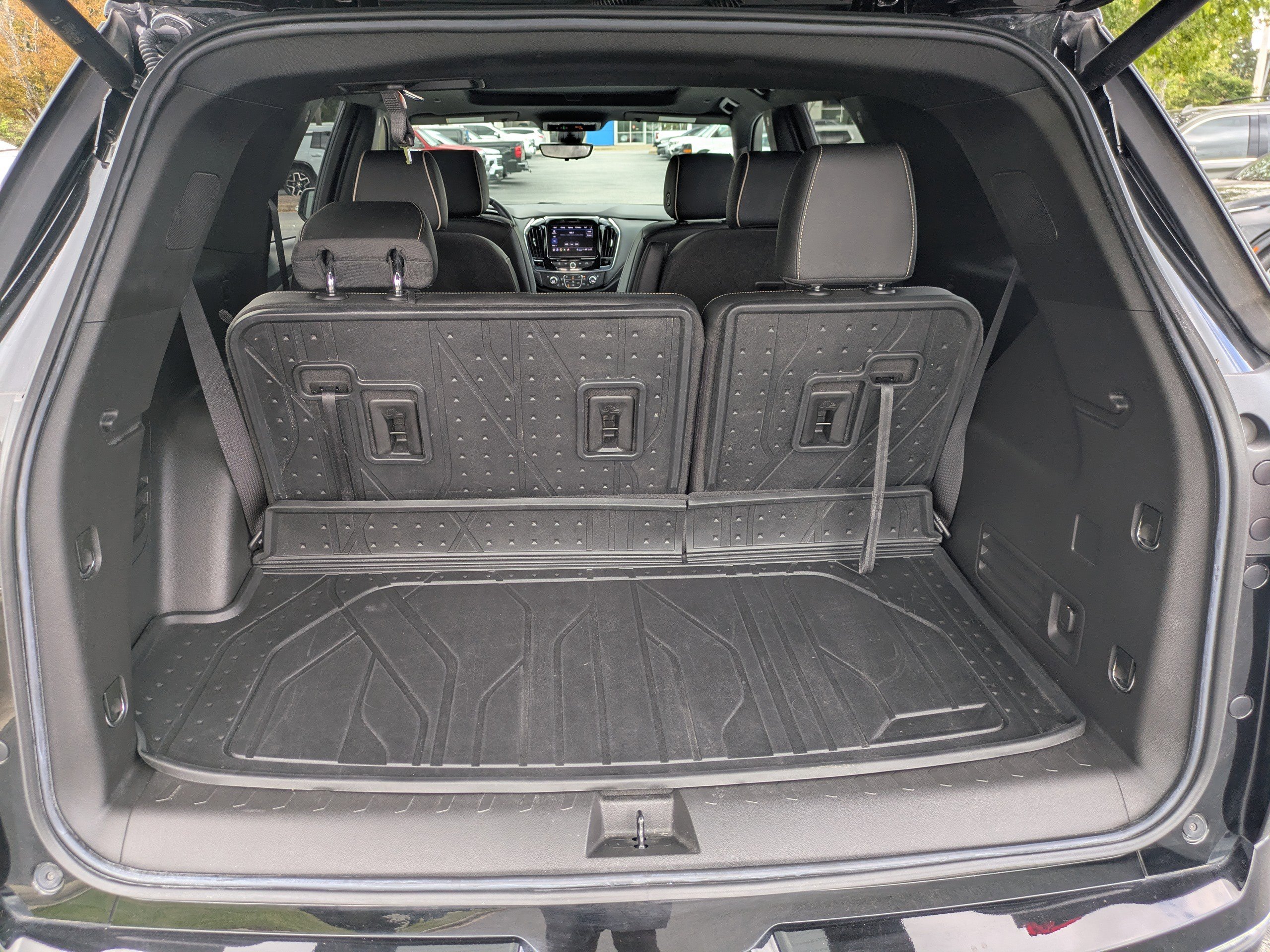 Used 2022 Chevrolet Traverse Premier w/ LPO, Floor Liner Package image 14