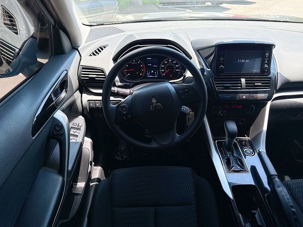 Used 2025 Mitsubishi Eclipse Cross ES AWD/4WD image 11