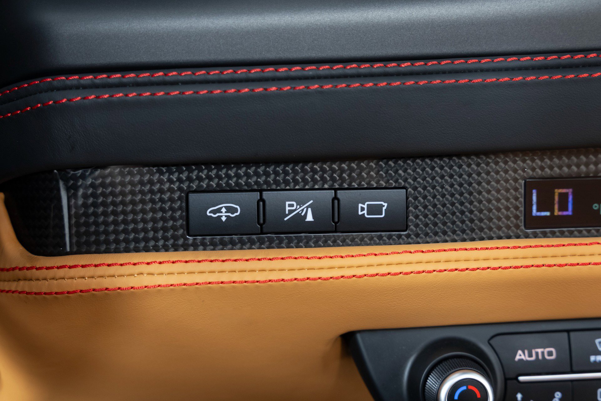 Used 2021 Ferrari F8 Tributo image 26