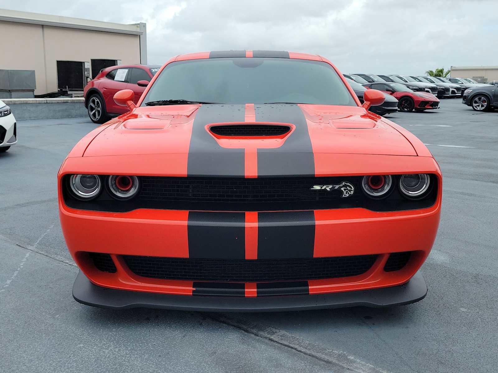 Used 2016 Dodge Challenger SRT Hellcat image 9