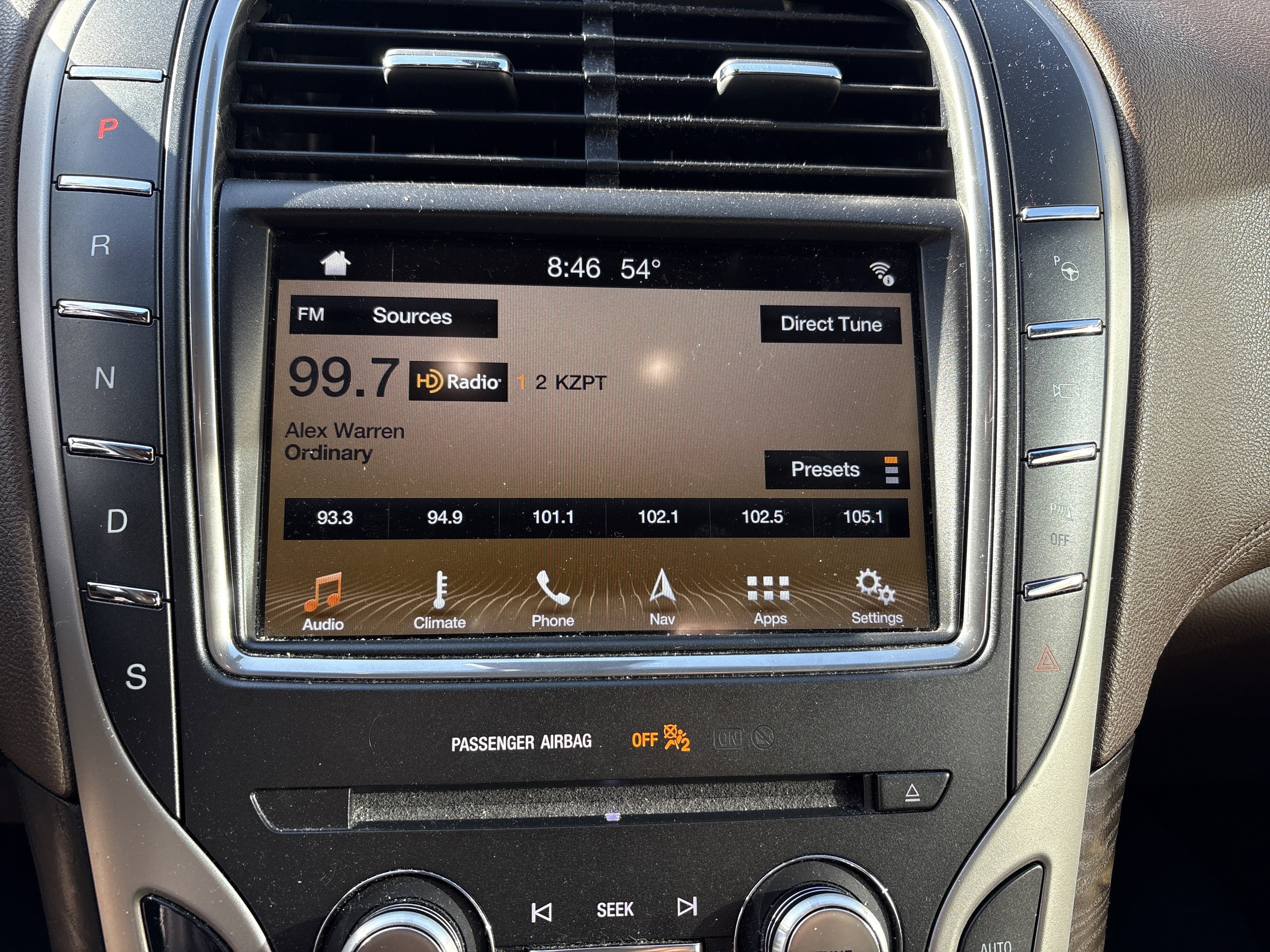 Used 2017 Lincoln MKX Reserve w/ Luxury Package AWD/4WD image 5