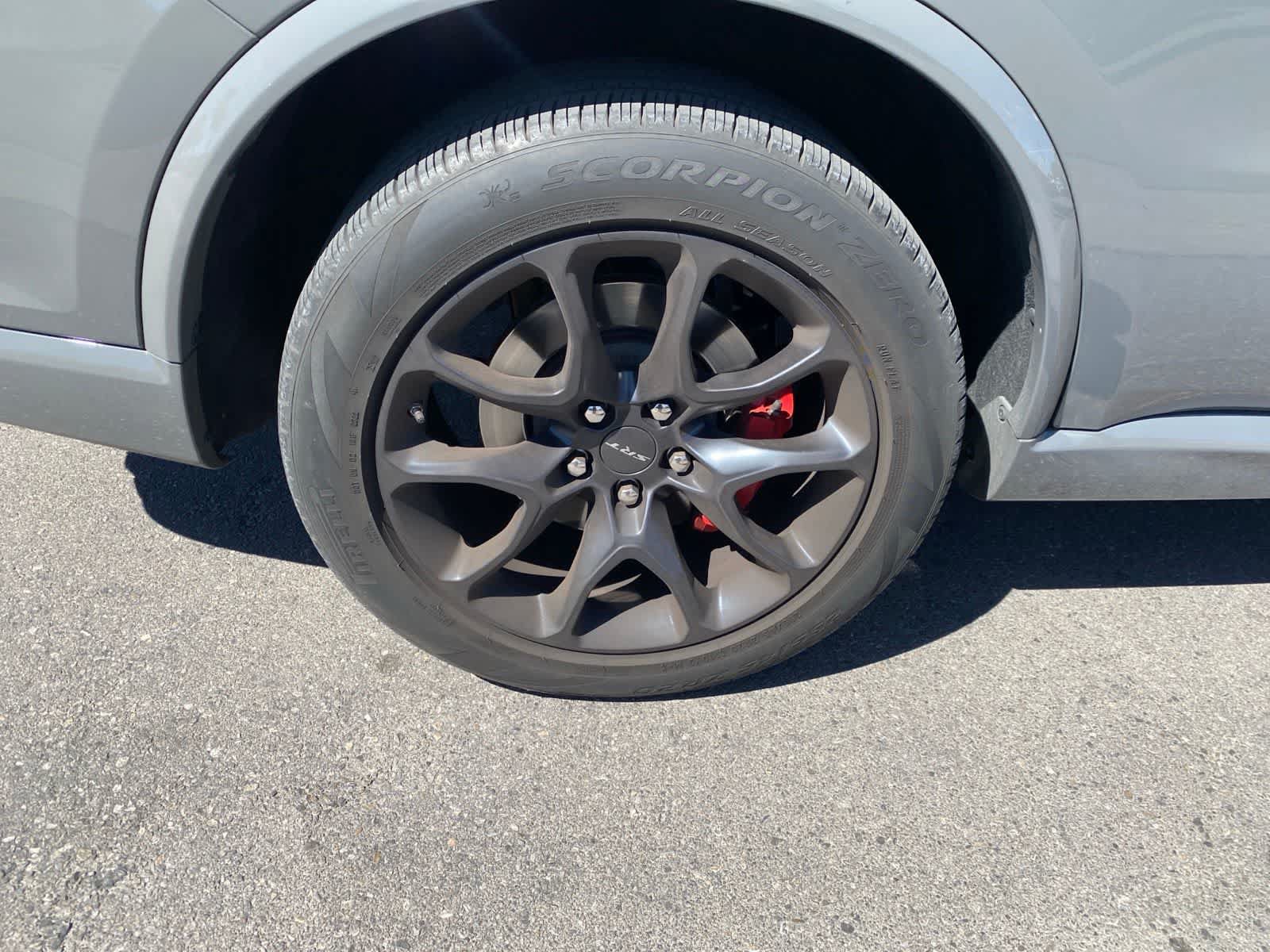 Used 2022 Dodge Durango SRT w/ Technology Group AWD/4WD image 5