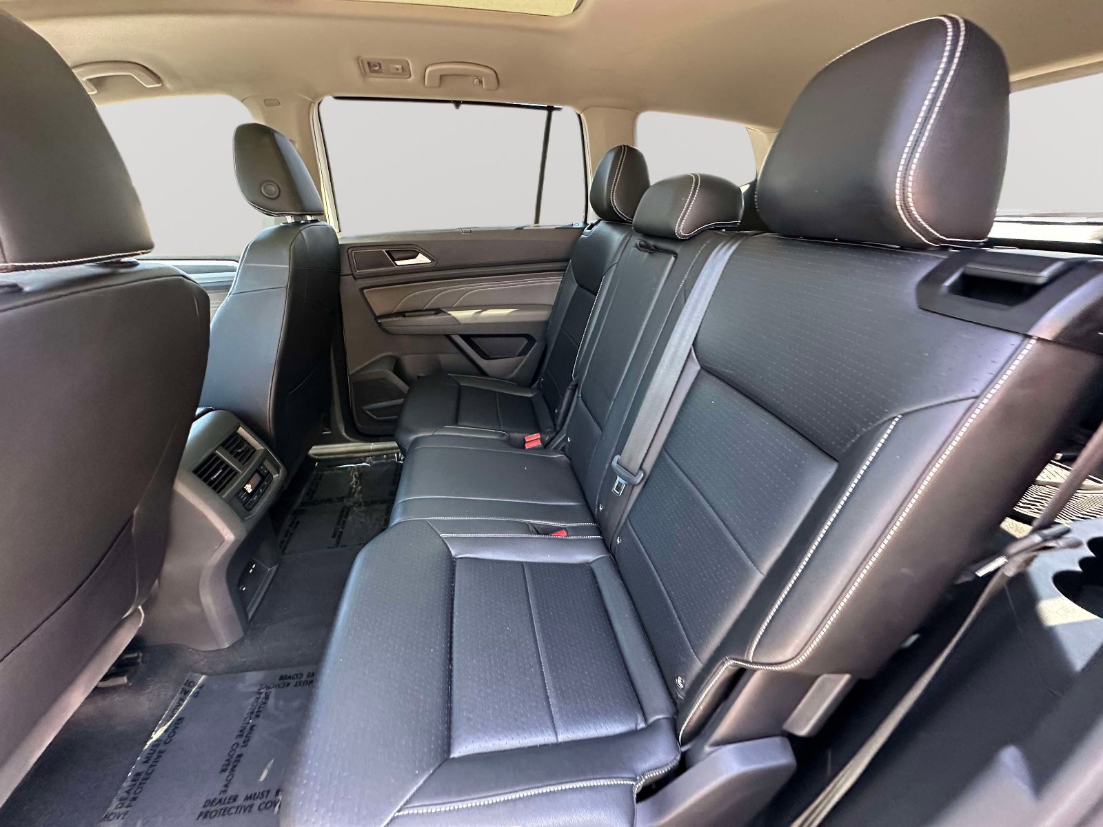 Used 2021 Volkswagen Atlas SEL R-Line FWD image 34