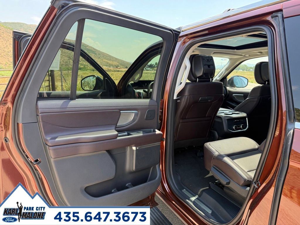 New 2027 Ford Expedition Max Platinum w/ Platinum Ultimate Package AWD/4WD image 24