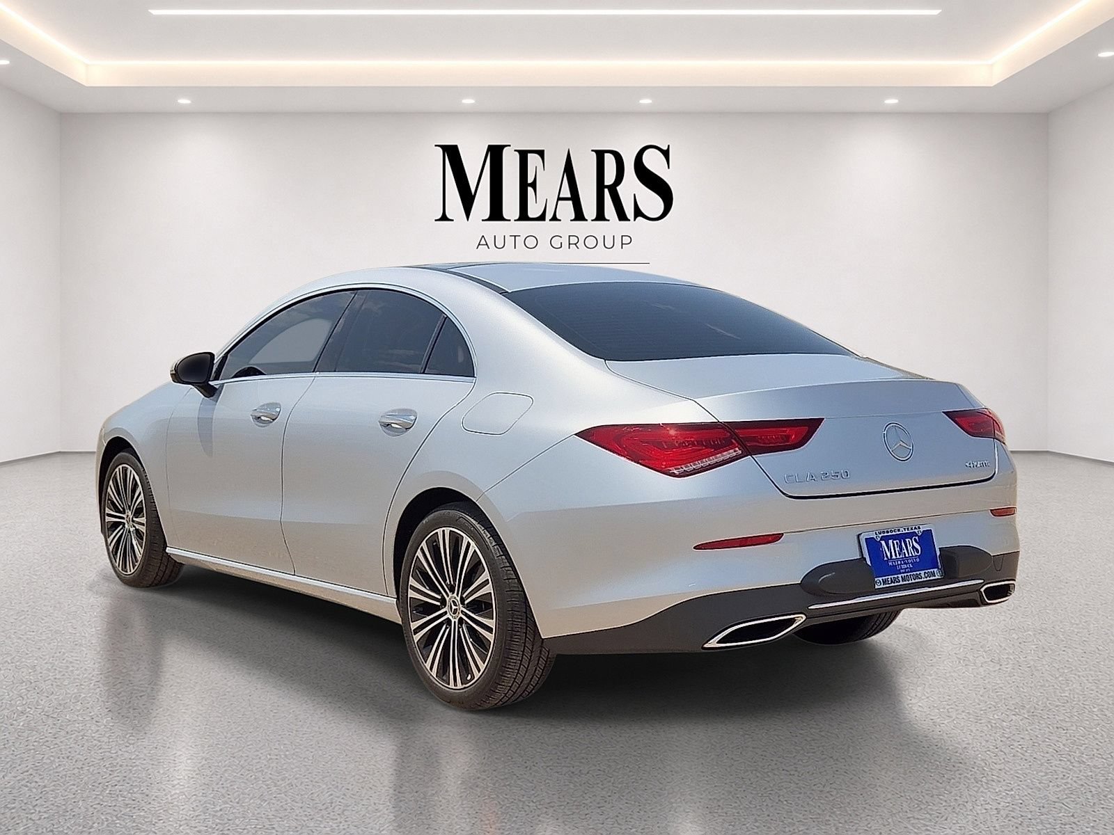Used 2023 Mercedes-Benz CLA 250 4MATIC w/ Premium Package image 3