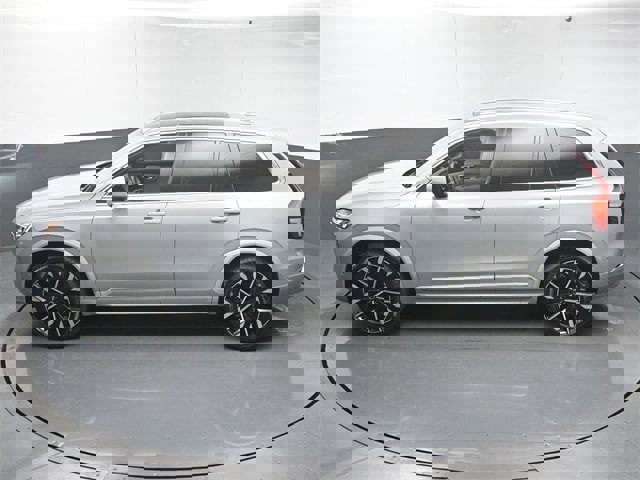 Used 2026 Volvo XC90 B6 Plus w/ Protection Package Premier image 46