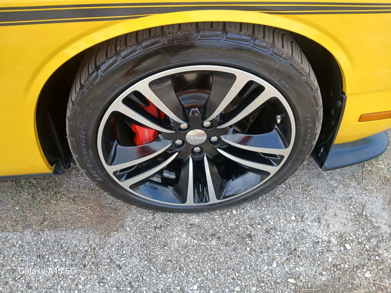 Used 2012 Dodge Challenger SRT8 Yellow Jacket w/ Premium Sound Group image 17