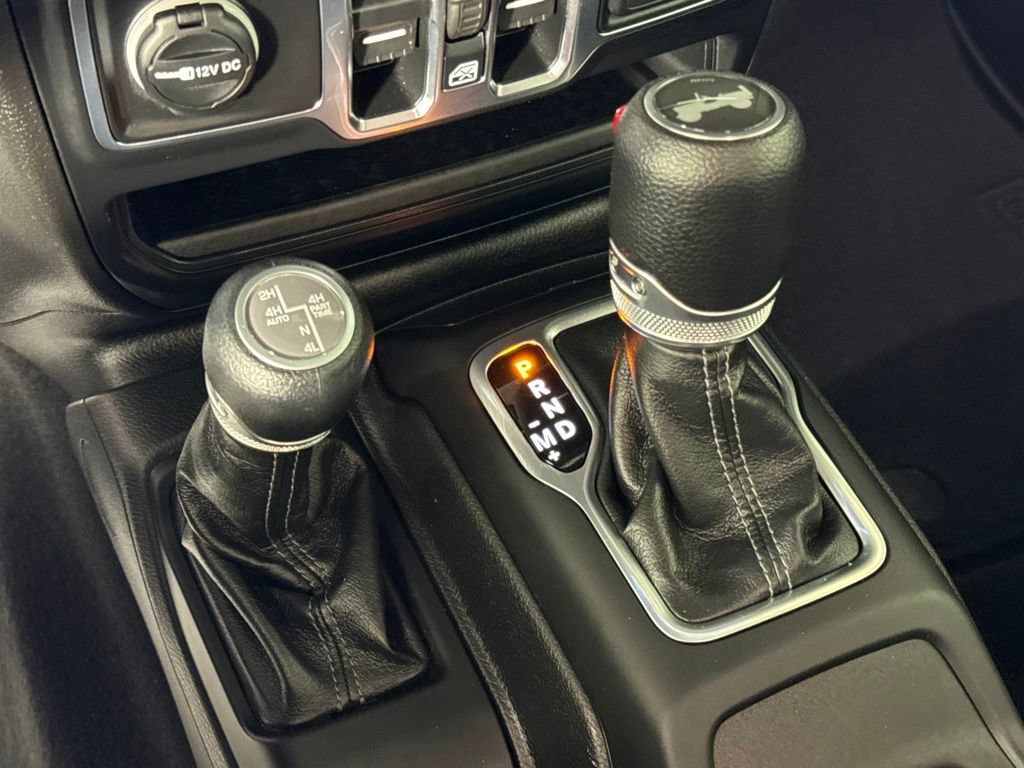 Certified 2025 Jeep Wrangler Unlimited Sahara AWD/4WD image 29