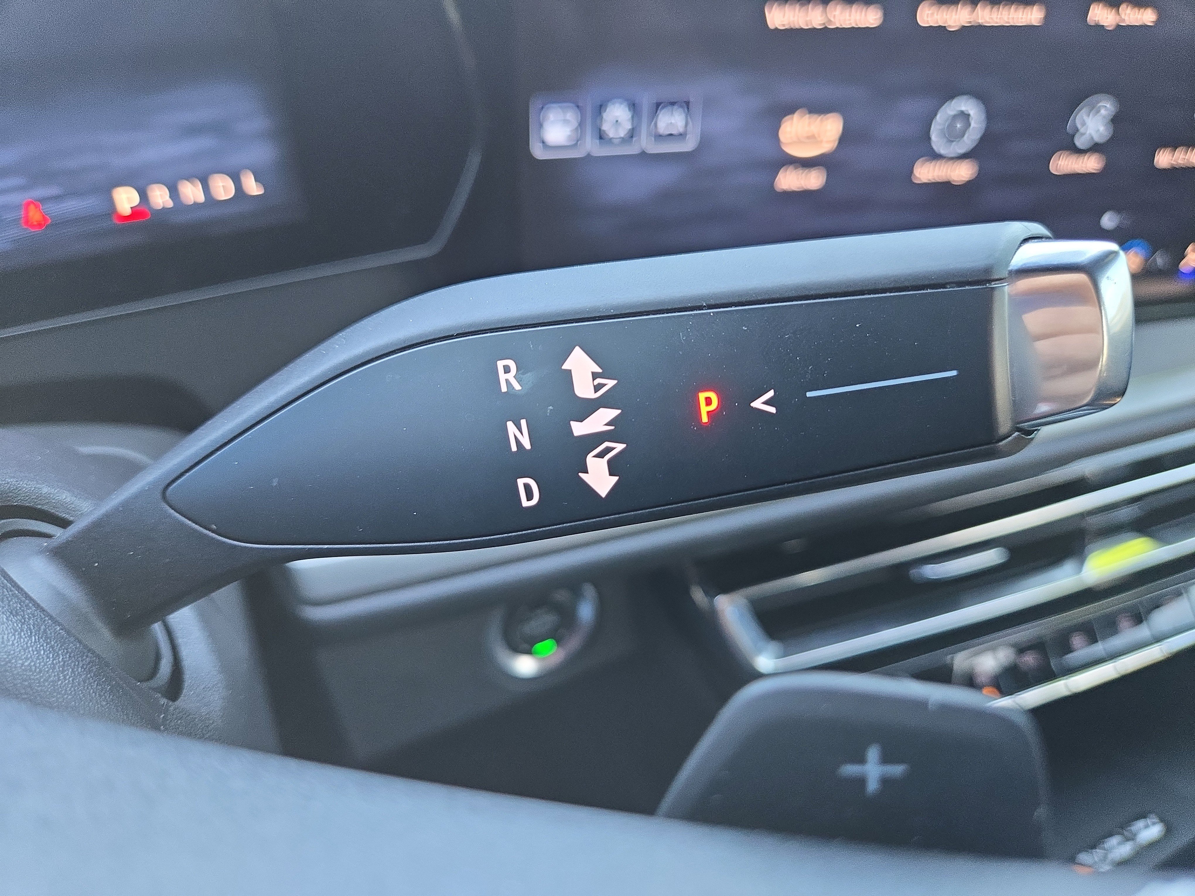 Used 2024 Chevrolet Traverse LT image 24