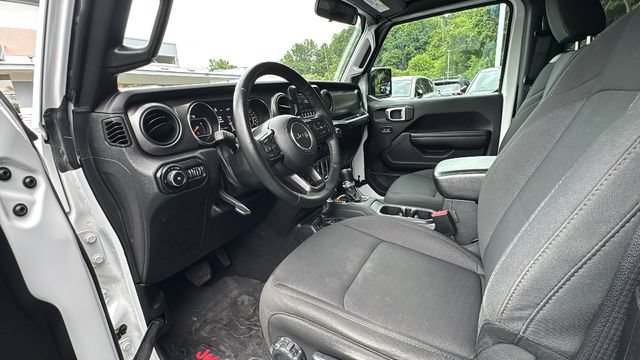 Used 2021 Jeep Wrangler Sport AWD/4WD image 16