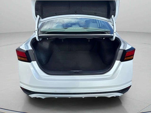 Used 2024 Nissan Altima 2.5 SL image 11