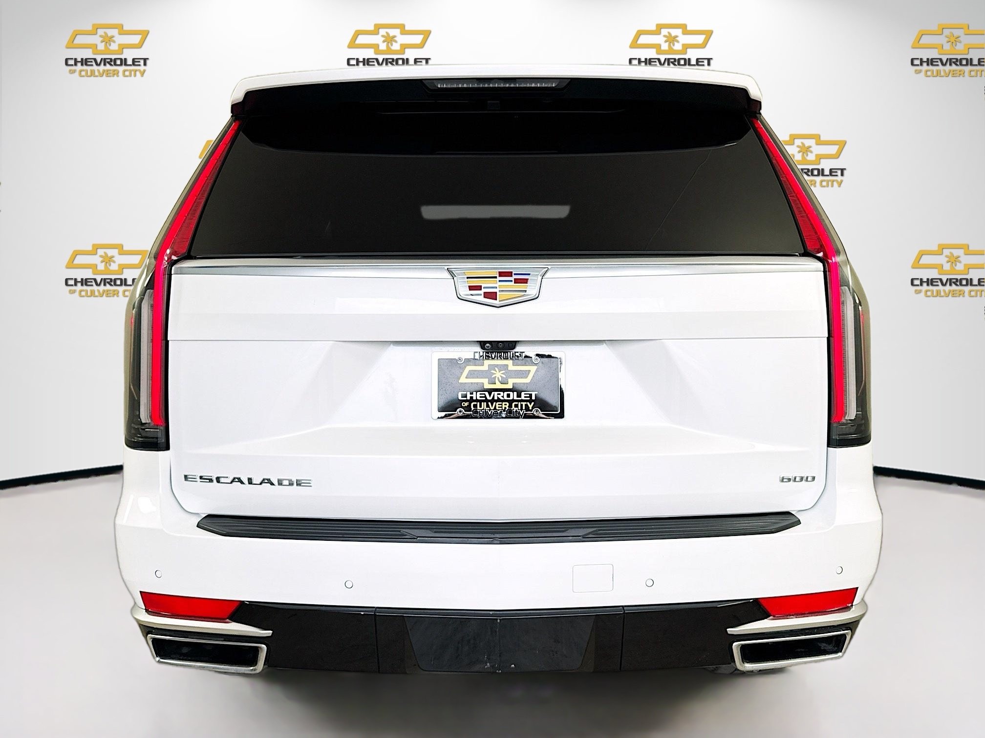 Used 2021 Cadillac Escalade Premium Luxury RWD image 7