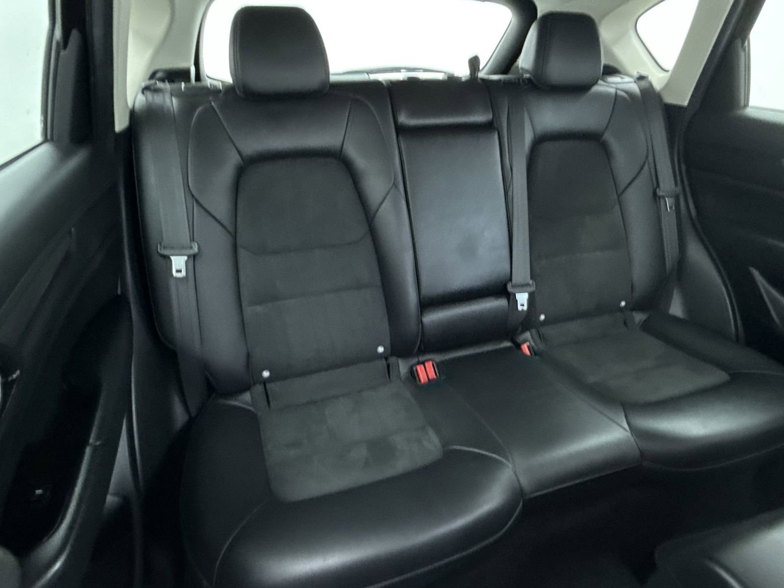 Used 2019 MAZDA CX-5 Touring image 39