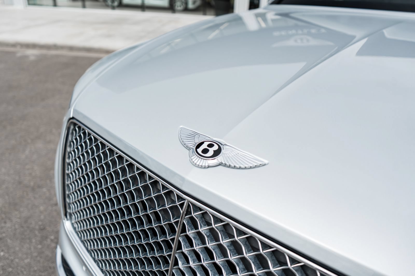 Certified 2023 Bentley Bentayga AWD/4WD image 21
