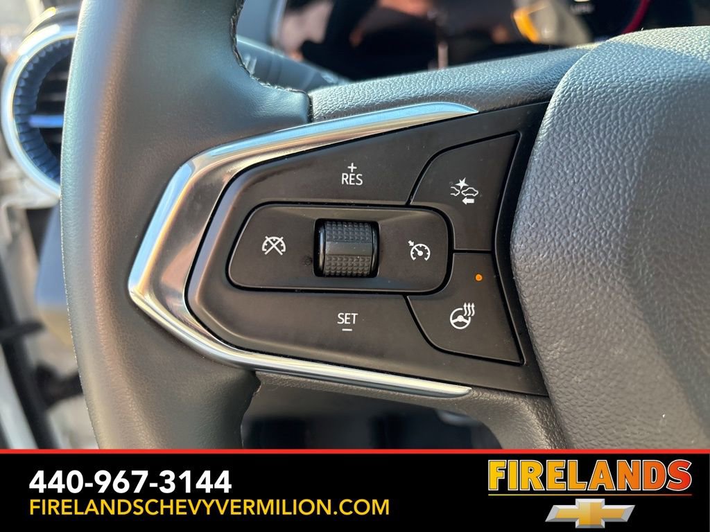 Certified 2025 Chevrolet Trax LT w/ LT Convenience Package image 5