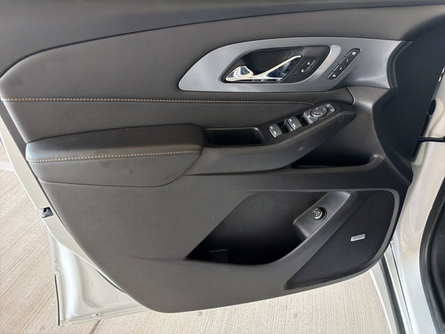 Used 2020 Chevrolet Traverse Premier w/ LPO, Floor Liner Package FWD image 8
