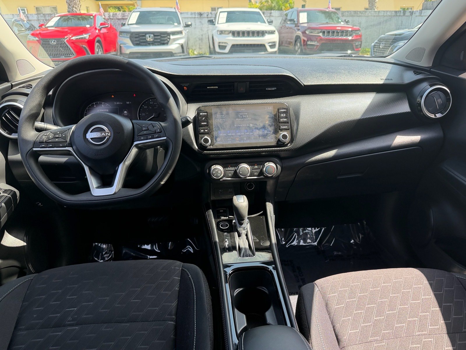 Certified 2024 Nissan Kicks SV w/ Interior Electronics Package FWD image 12