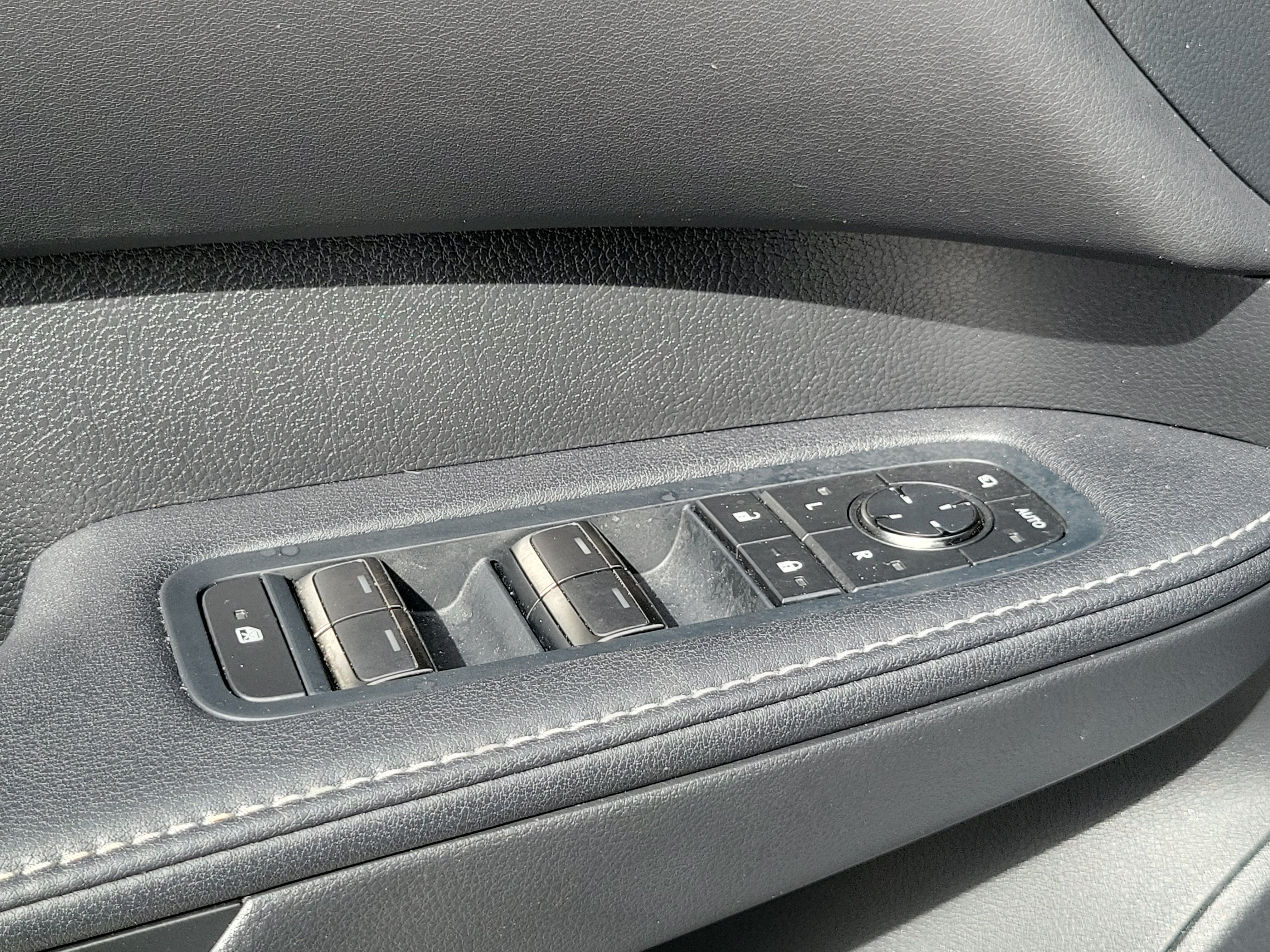 Used 2024 Lexus RX 350 F Sport w/ Convenience Package AWD/4WD image 20