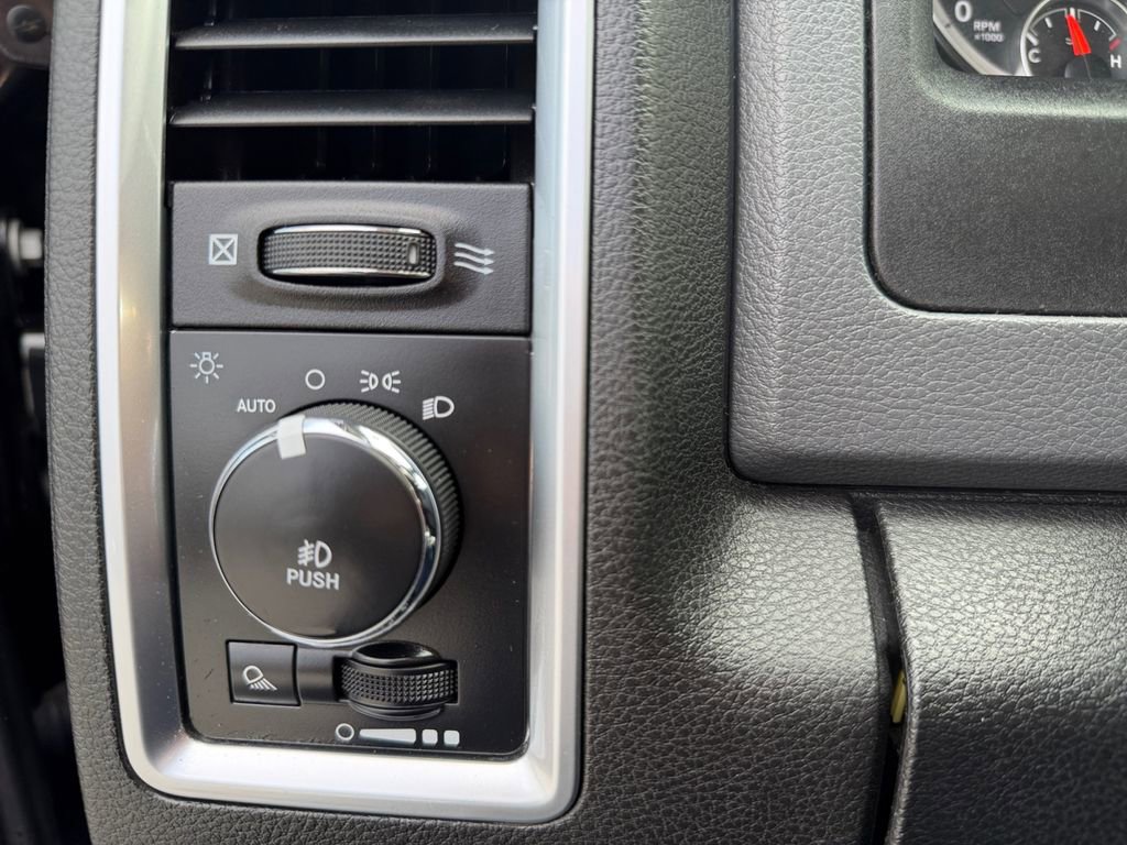 Used 2017 RAM 2500 Big Horn image 18