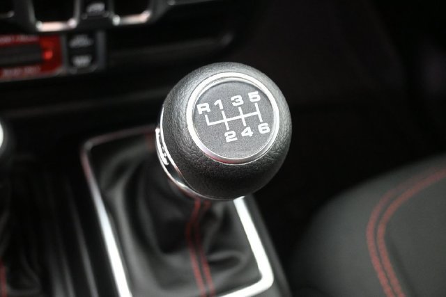 Used 2022 Jeep Gladiator Rubicon AWD/4WD image 25