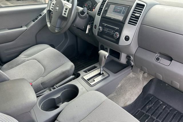Used 2017 Nissan Frontier SV image 18