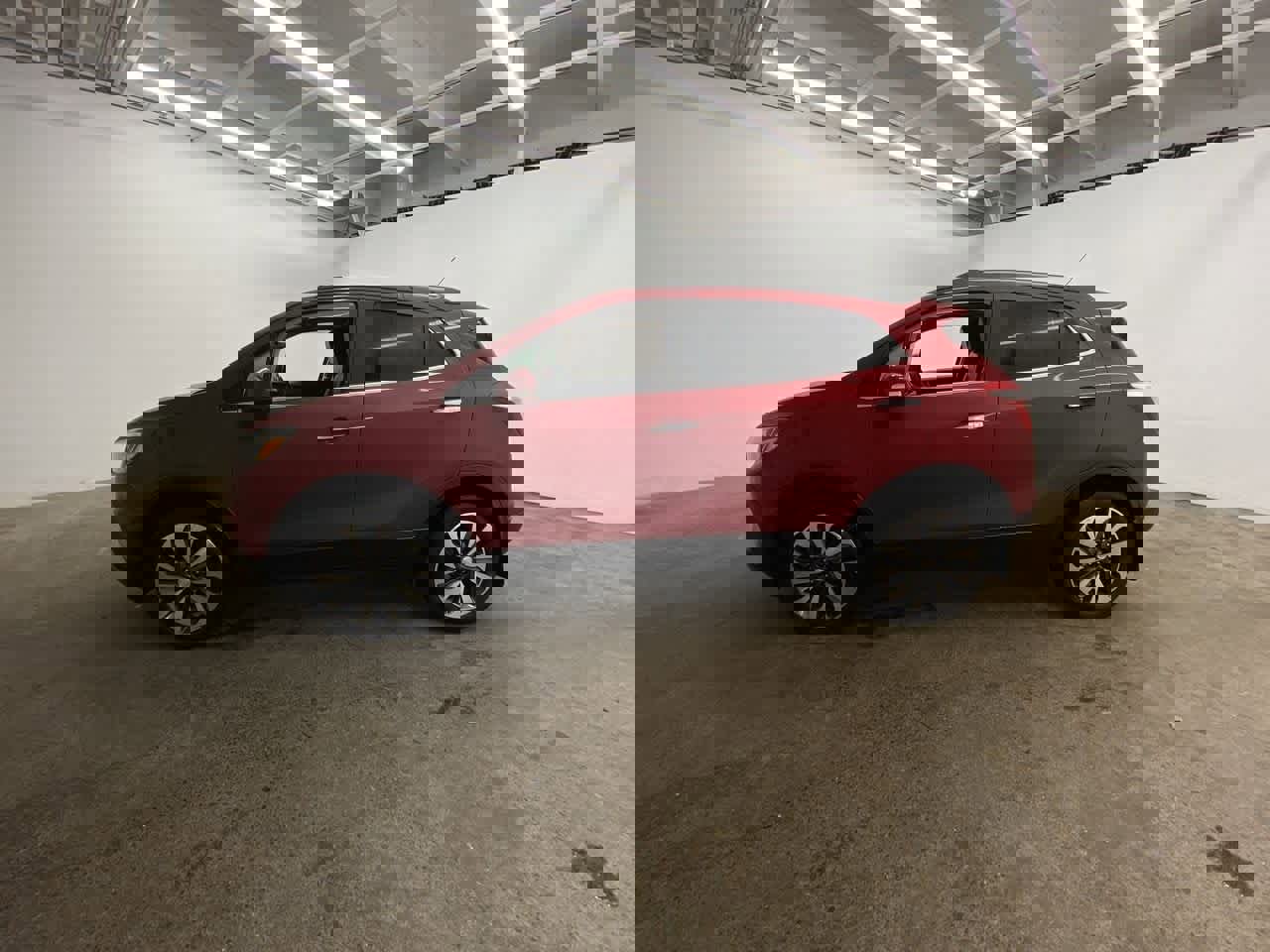 Used 2019 Buick Encore Essence image 3