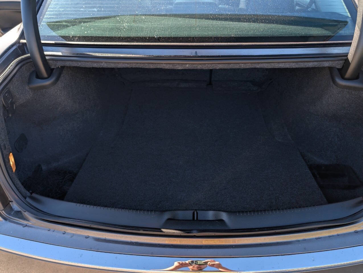 Used 2016 Chrysler 300 Limited w/ Driver Convenience Group image 25