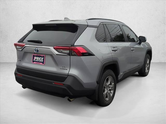 Used 2024 Toyota RAV4 LE AWD/4WD image 5