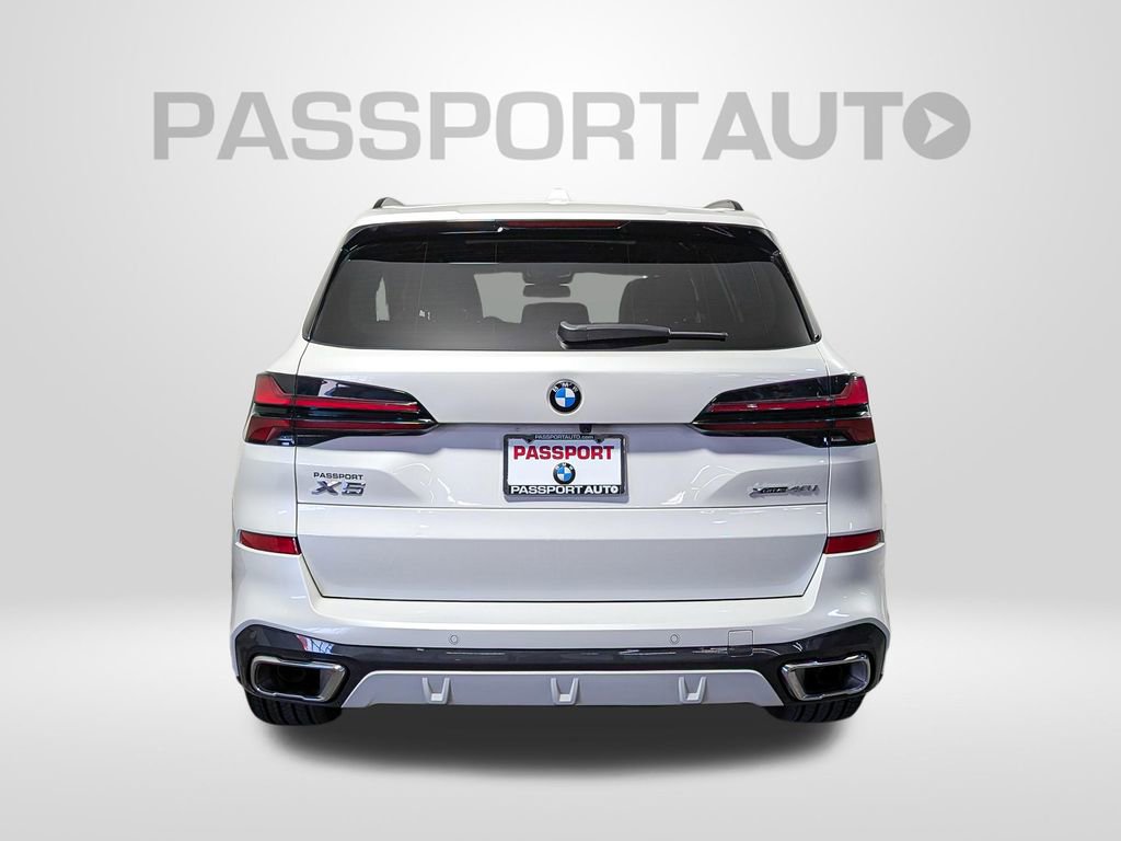 Certified 2025 BMW X5 xDrive40i w/ M Sport Package image 6