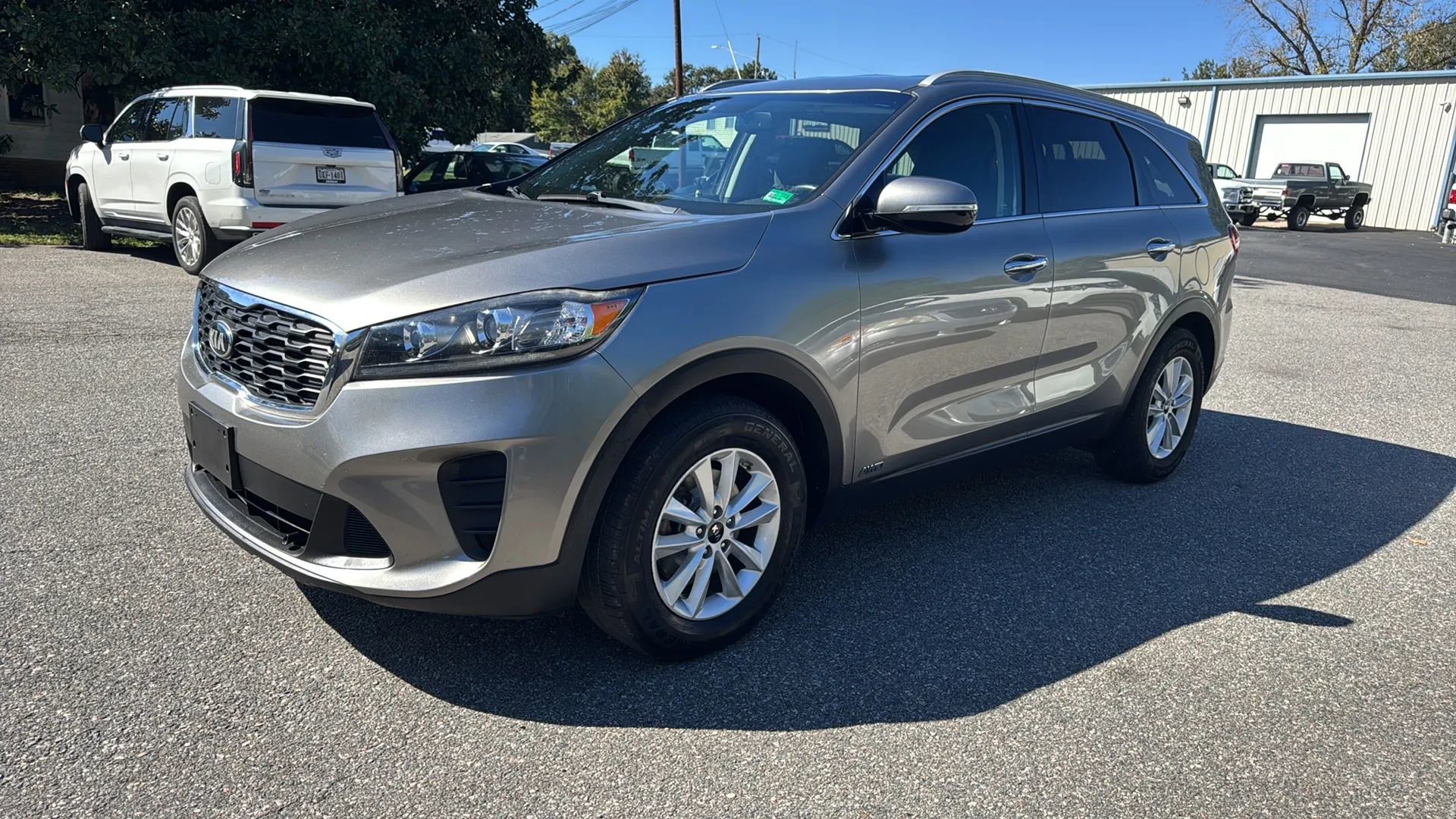 Used 2019 Kia Sorento LX w/ LX Convenience Package
