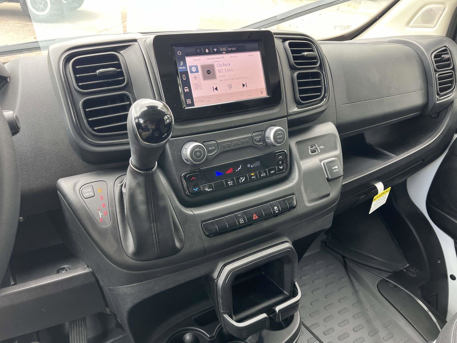 Used 2025 RAM ProMaster 1500 image 14