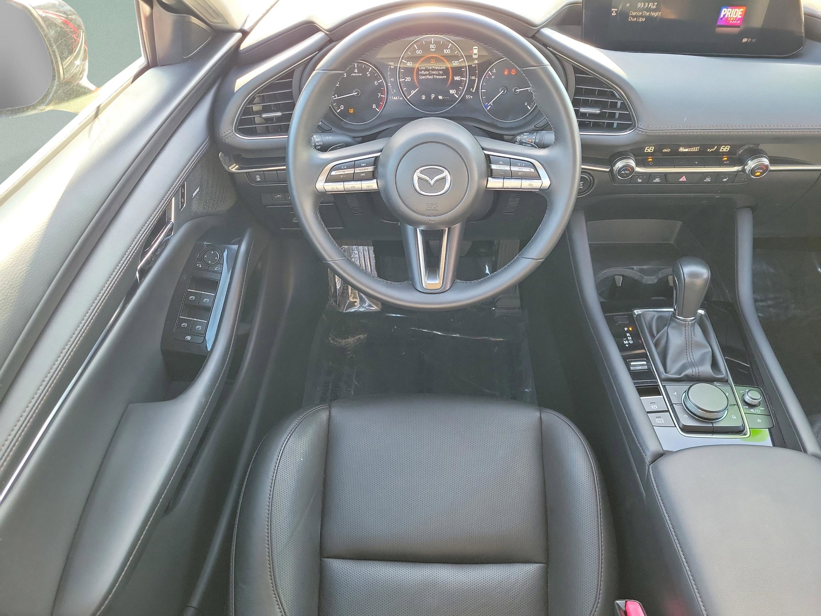 Used 2022 MAZDA MAZDA3 s image 11