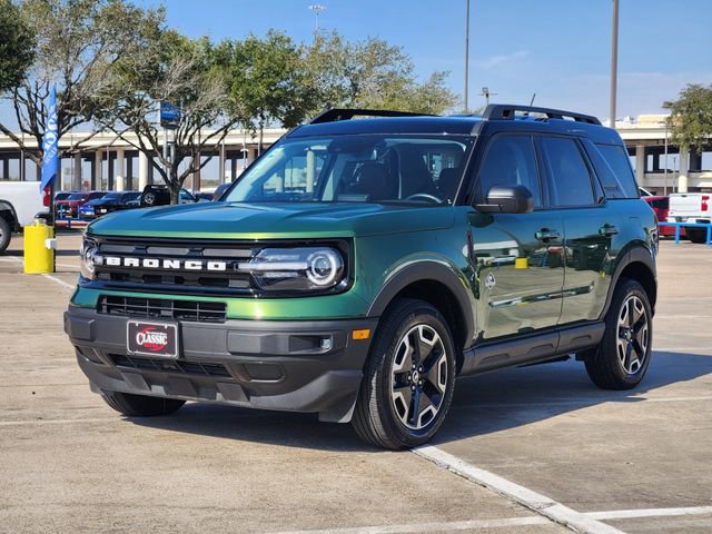 Used 2024 Ford Bronco Sport Outer Banks image 3